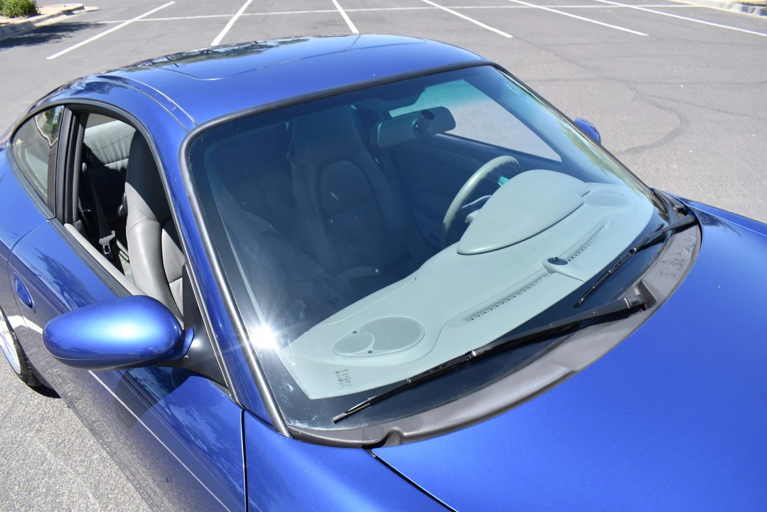 2001 Porsche 996 Carrera - Image 21 of 31