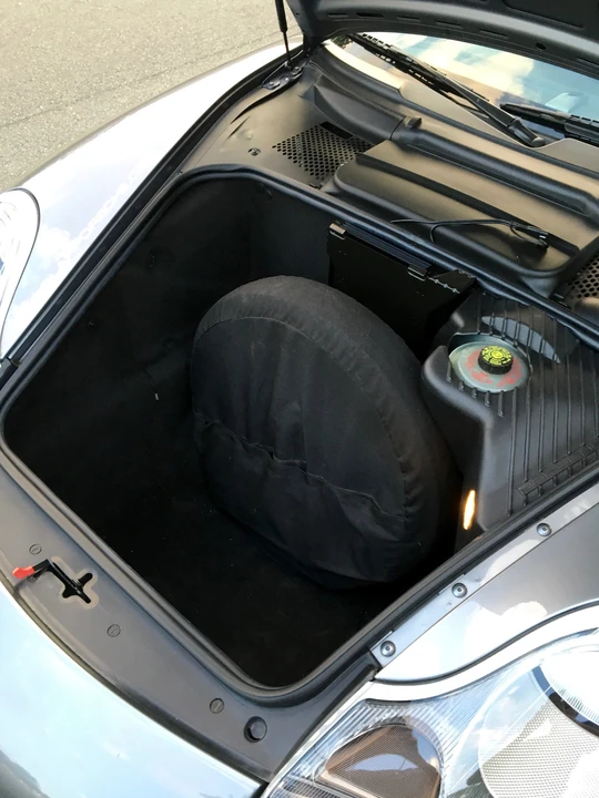 2001 Porsche 996 Carrera - Image 25 of 31