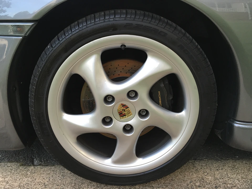 2001 Porsche 996 Carrera - Image 26 of 31