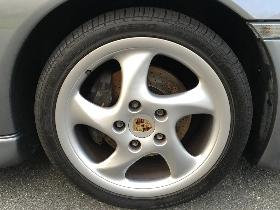 2001 Porsche 996 Carrera - Image 29 of 31
