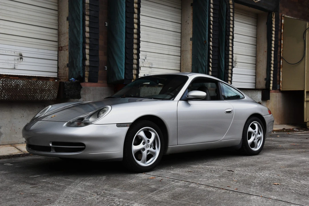 2001 Porsche 996 Carrera - Image 3 of 31