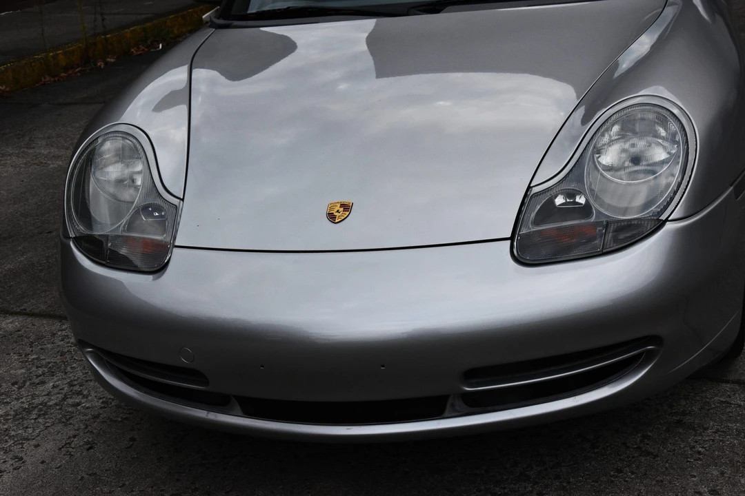 2001 Porsche 996 Carrera - Image 17 of 31