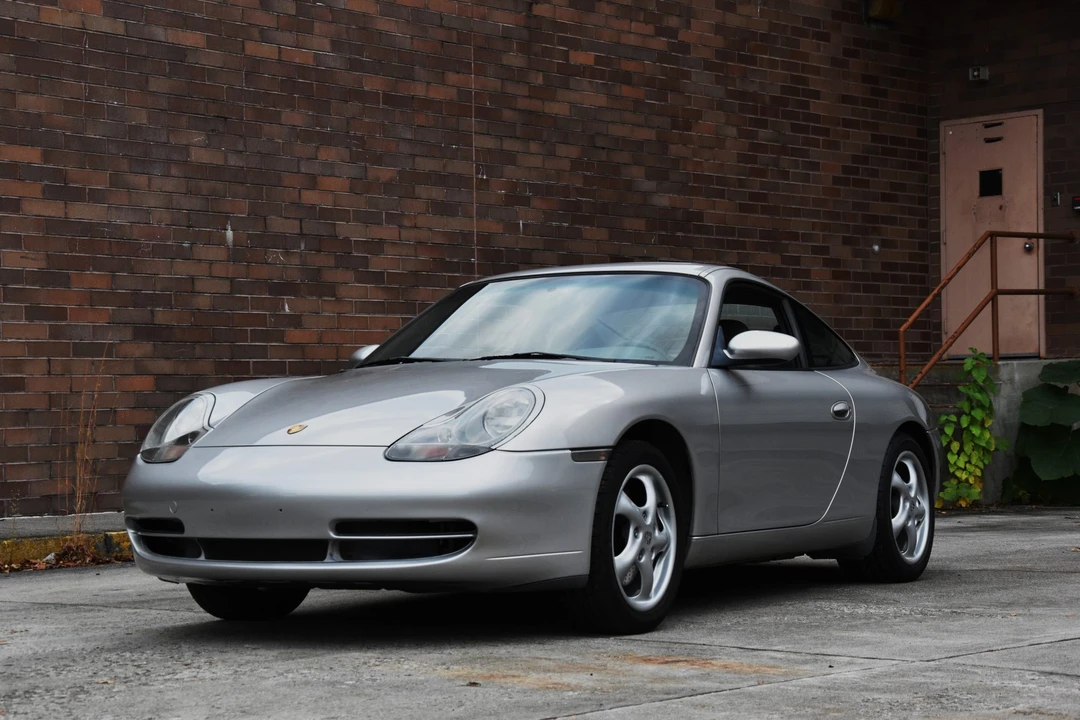2001 Porsche 996 Carrera - Image 4 of 31