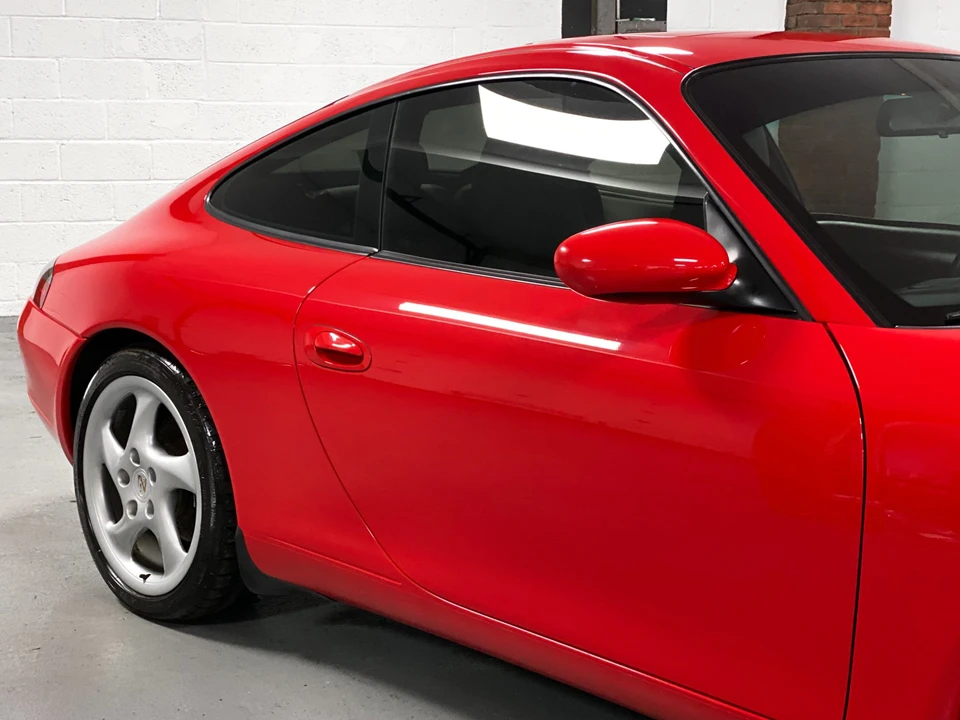 2001 Porsche 996 Carrera - Image 16 of 31