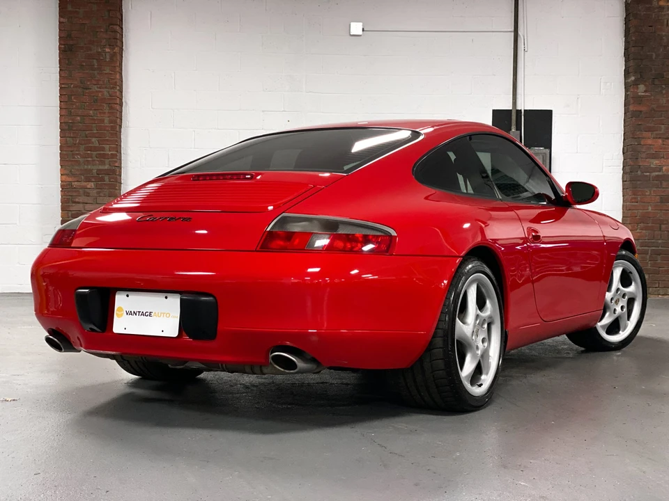 2001 Porsche 996 Carrera - Image 10 of 31