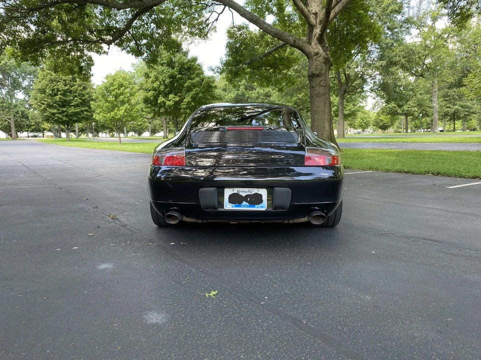 2001 Porsche 996 Carrera - Image 7 of 31