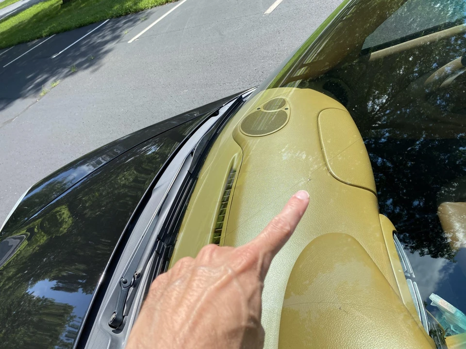 2001 Porsche 996 Carrera - Image 25 of 31