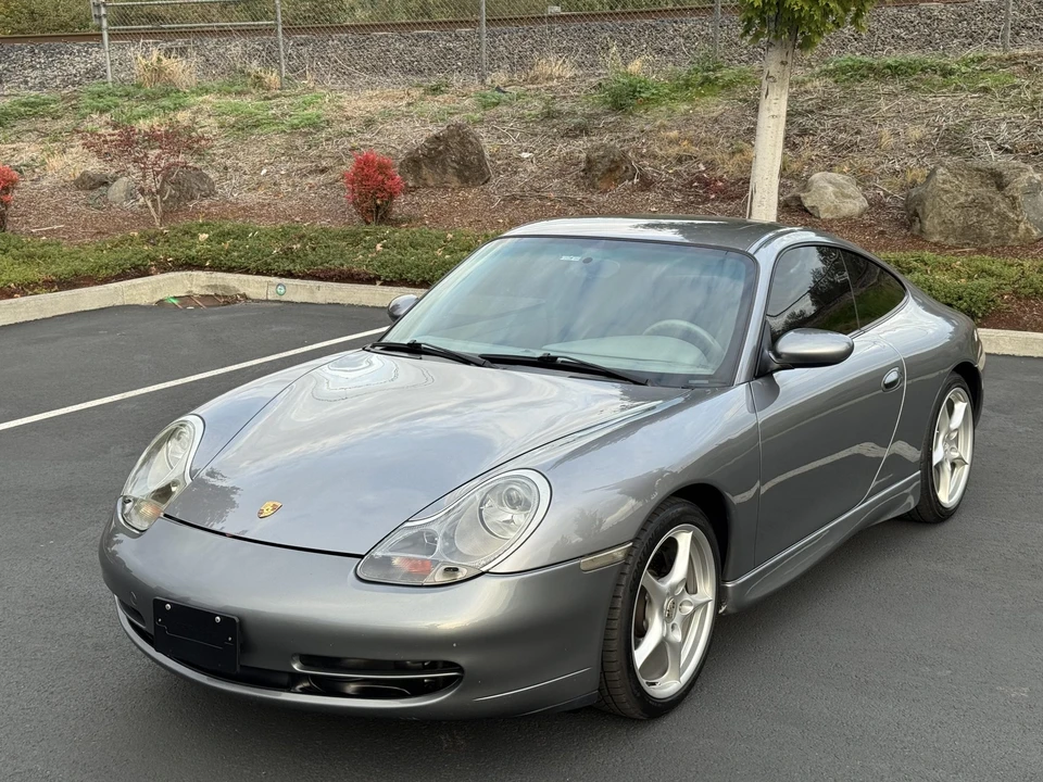 2001 Porsche 996 Carrera - Image 6 of 31