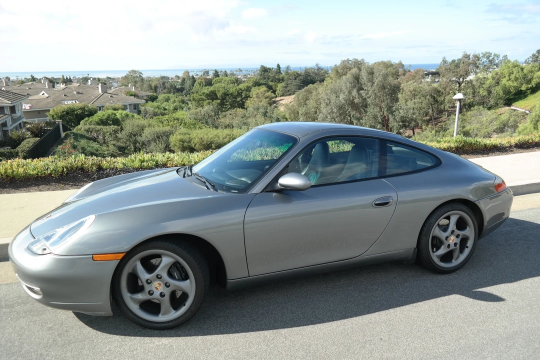 2001 Porsche 996 Carrera - Image 4 of 31
