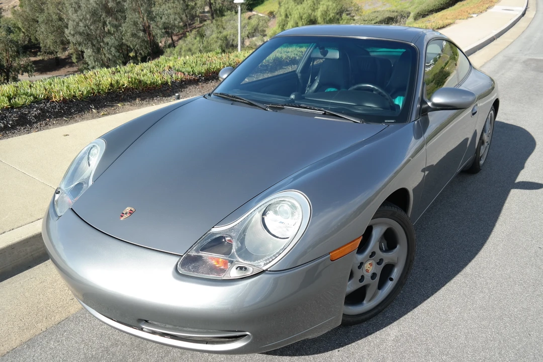 2001 Porsche 996 Carrera - Image 2 of 31