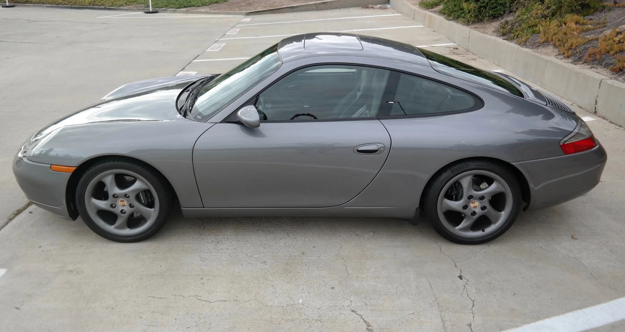 2001 Porsche 996 Carrera - Image 30 of 31
