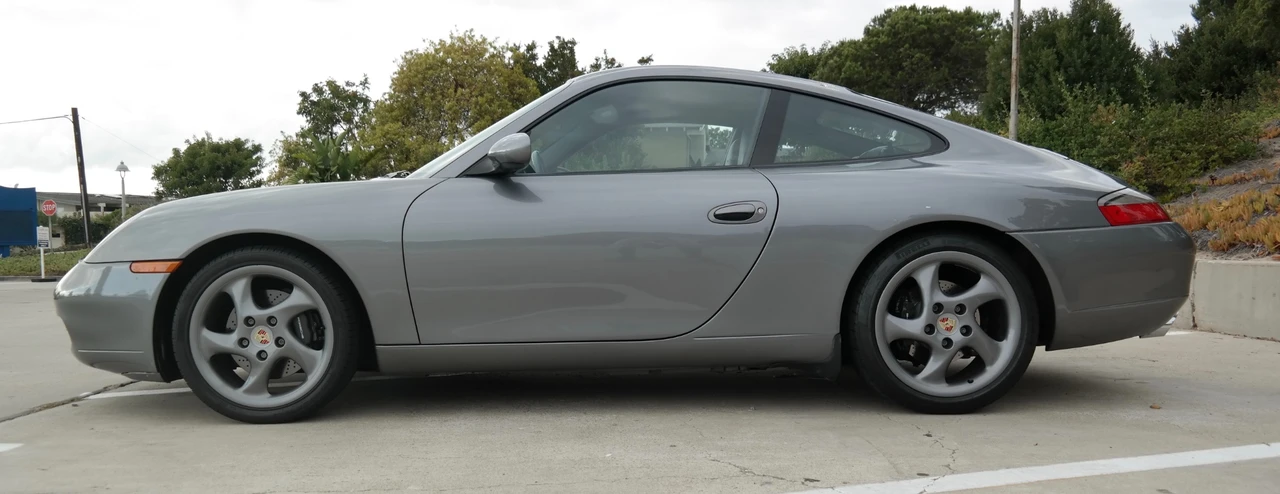 2001 Porsche 996 Carrera - Image 29 of 31
