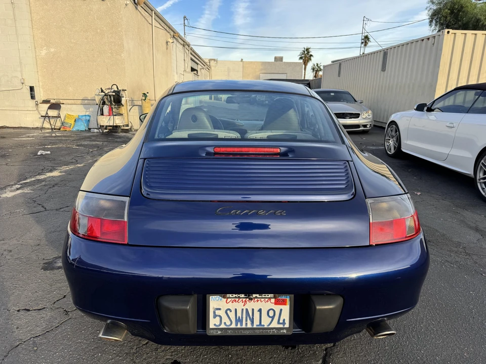 2001 Porsche 996 Carrera - Image 8 of 31