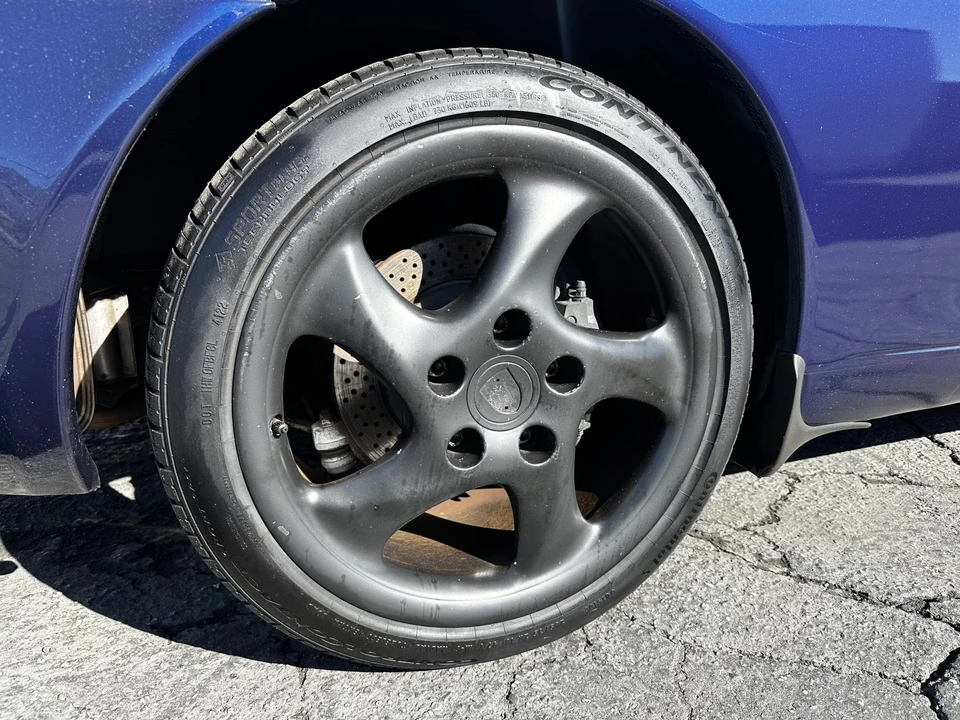2001 Porsche 996 Carrera - Image 21 of 31