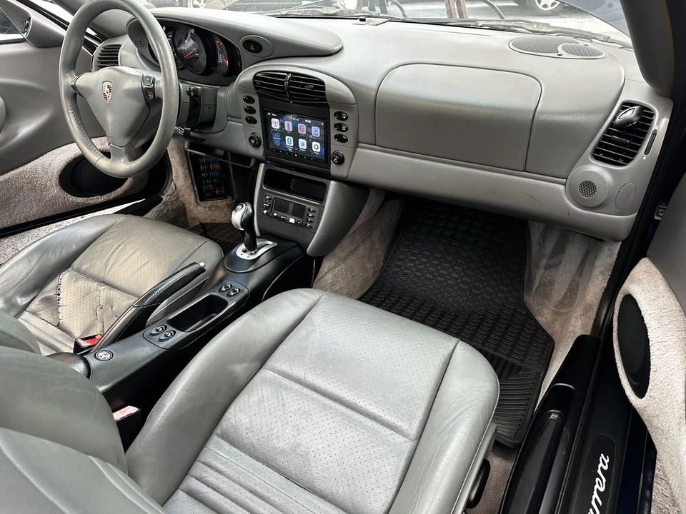 2001 Porsche 996 Carrera - Image 31 of 31