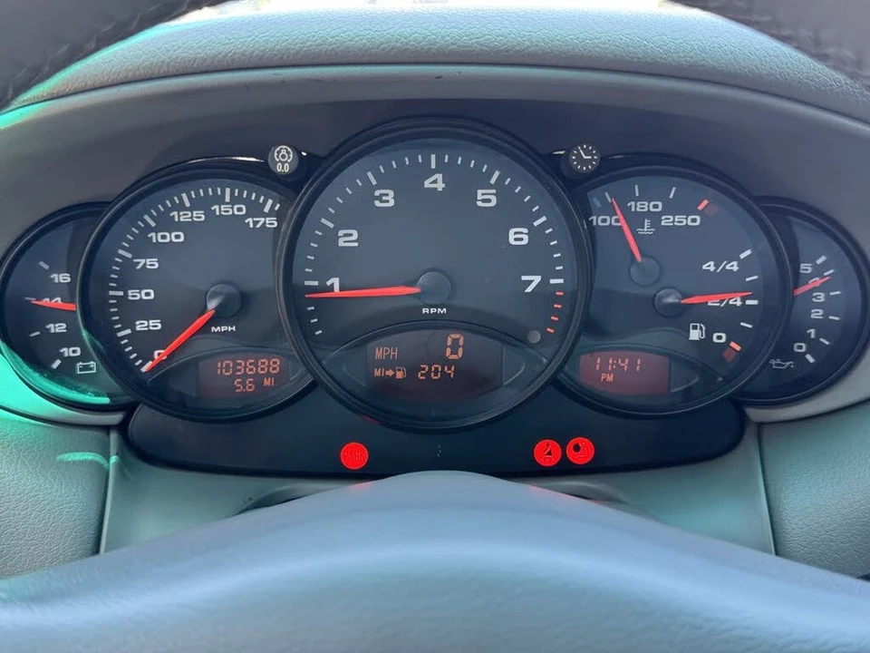 2001 Porsche 996 Carrera - Image 27 of 27