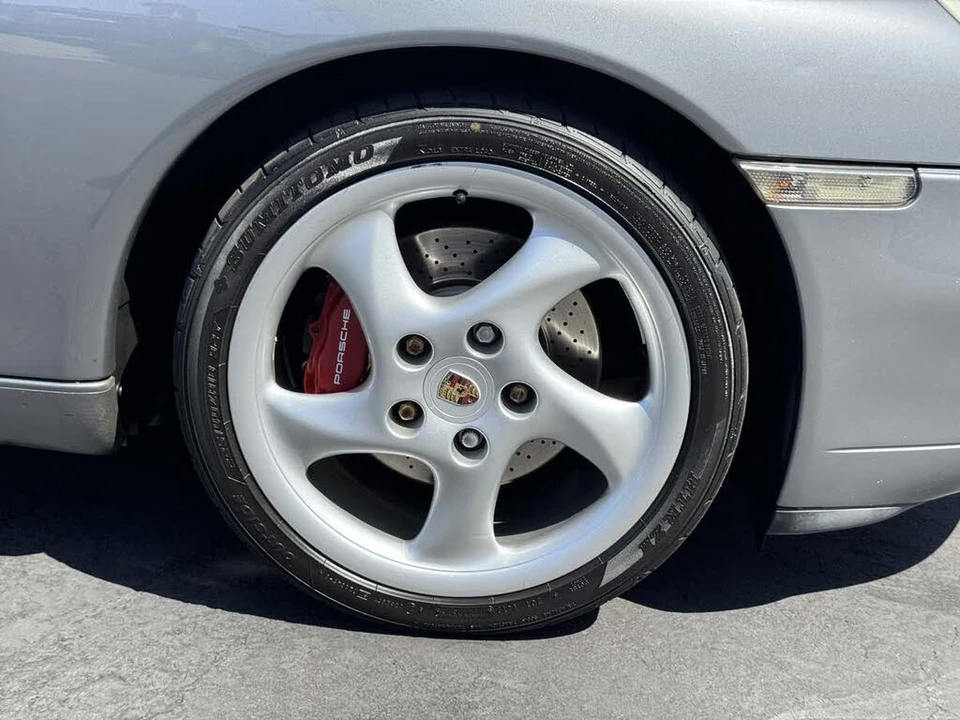 2001 Porsche 996 Carrera - Image 7 of 27