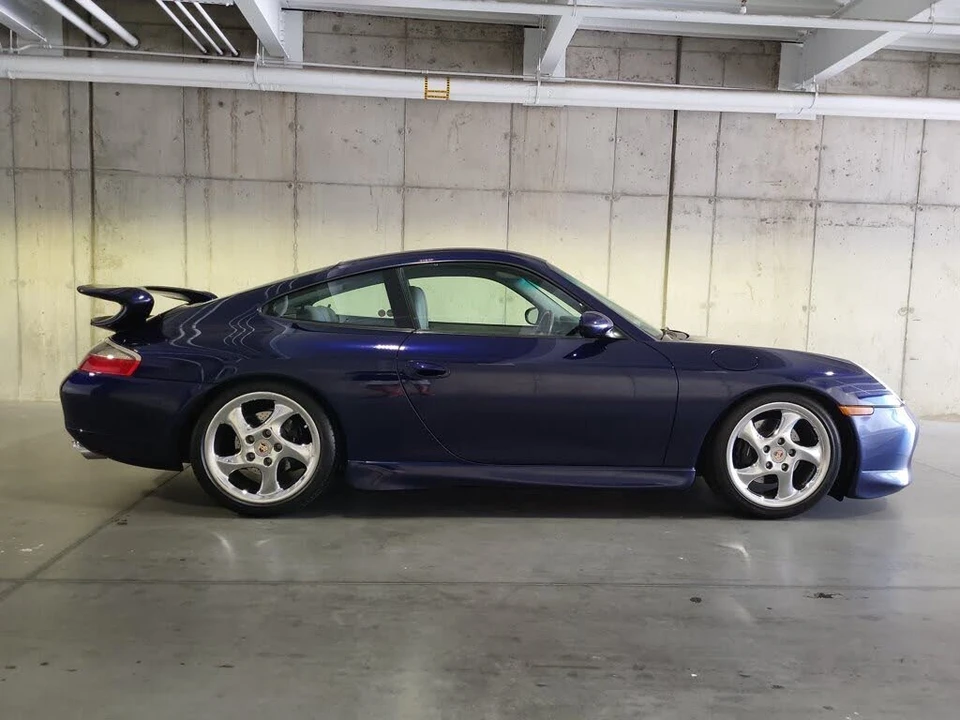 2001 Porsche 996 Carrera - Image 10 of 31