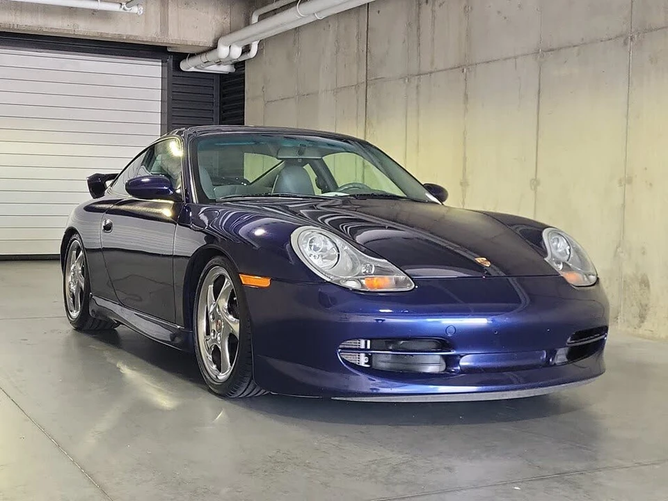 2001 Porsche 996 Carrera - Image 9 of 31
