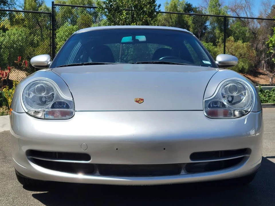 2001 Porsche 996 Carrera - Image 10 of 27
