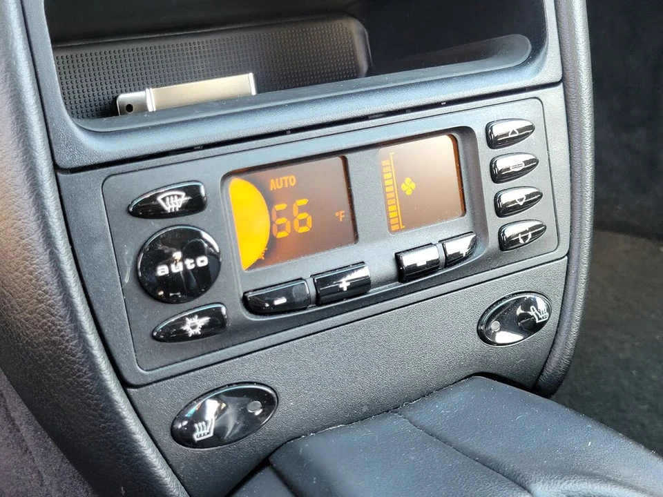 2001 Porsche 996 Carrera - Image 16 of 27