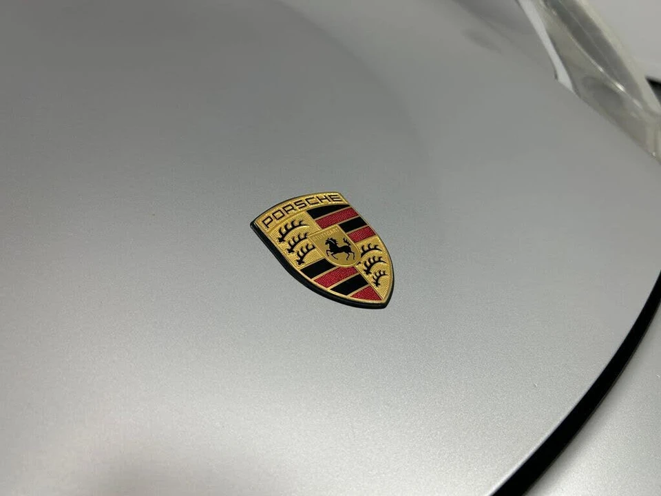 2001 Porsche 996 Carrera 4 - Image 13 of 31