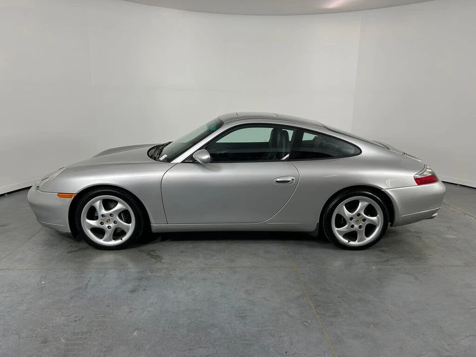 2001 Porsche 996 Carrera 4 - Image 2 of 31