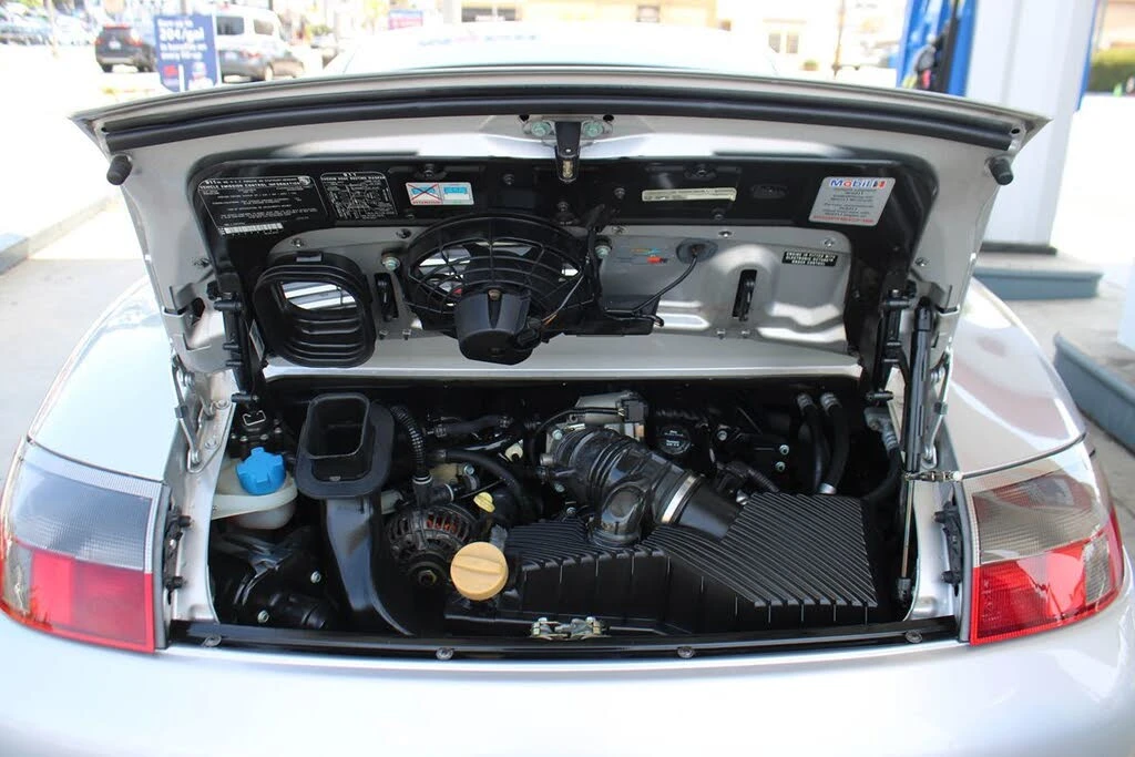 2001 Porsche 996 Carrera - Image 29 of 31