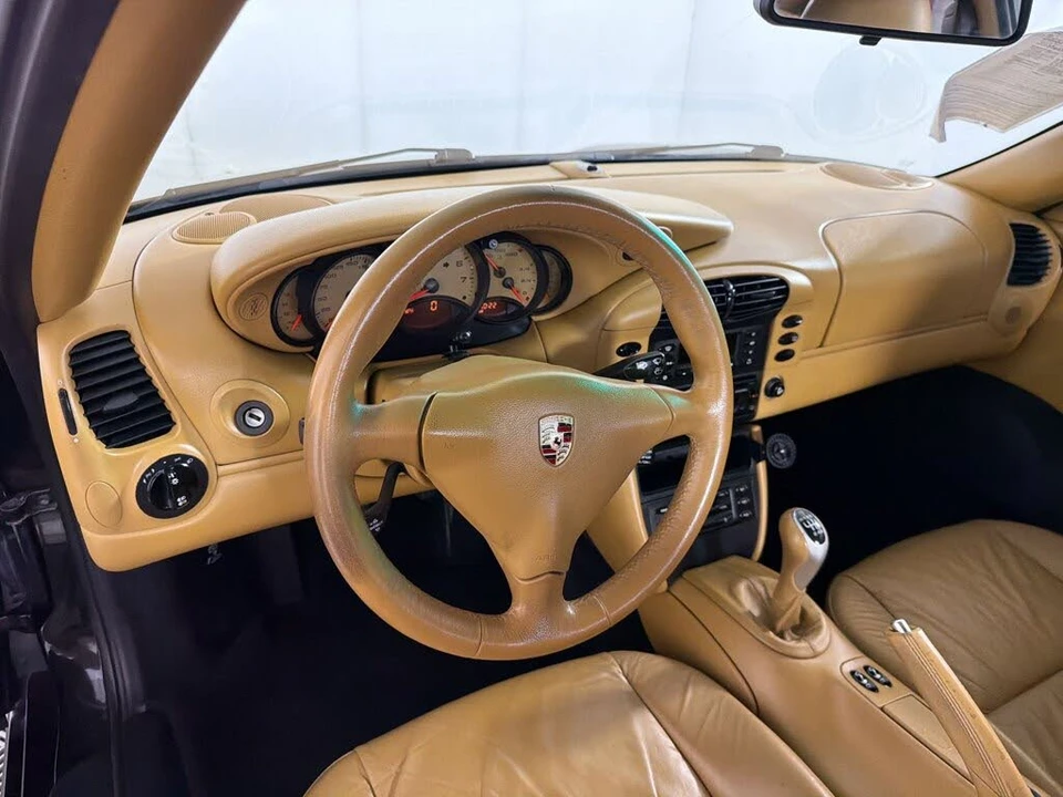 2001 Porsche 996 Carrera - Image 4 of 28