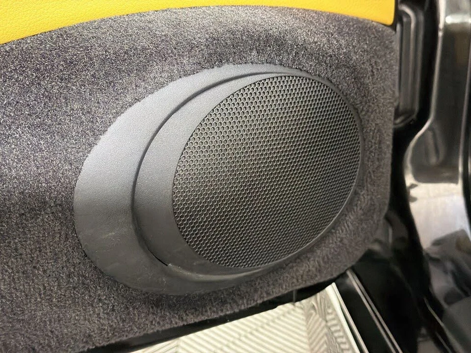 2001 Porsche 996 Carrera - Image 25 of 28