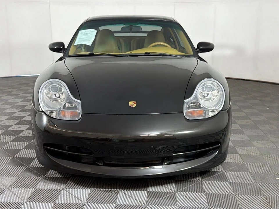 2001 Porsche 996 Carrera - Image 6 of 28