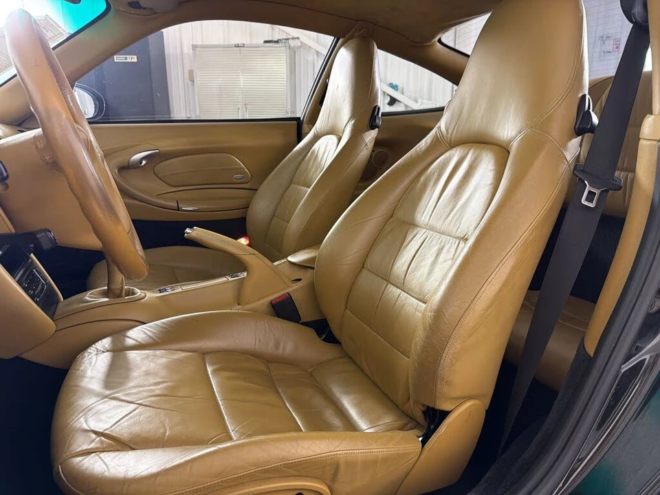 2001 Porsche 996 Carrera - Image 5 of 28