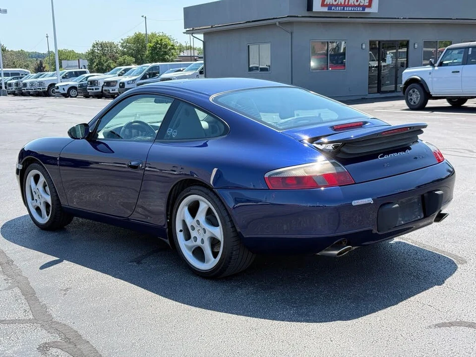 2001 Porsche 996 Carrera - Image 6 of 31