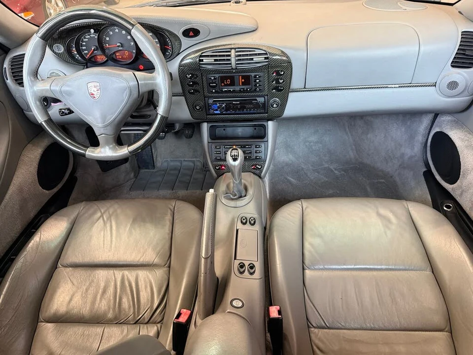 2001 Porsche 996 Carrera - Image 2 of 31