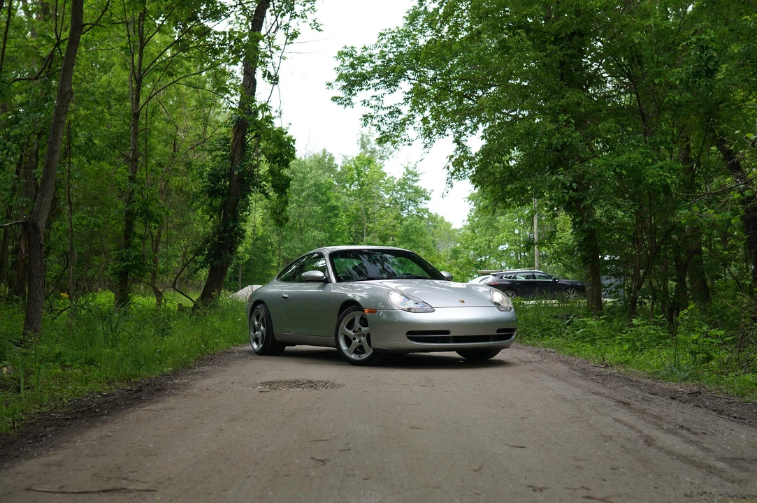 2001 Porsche 996 Carrera - Image 13 of 31