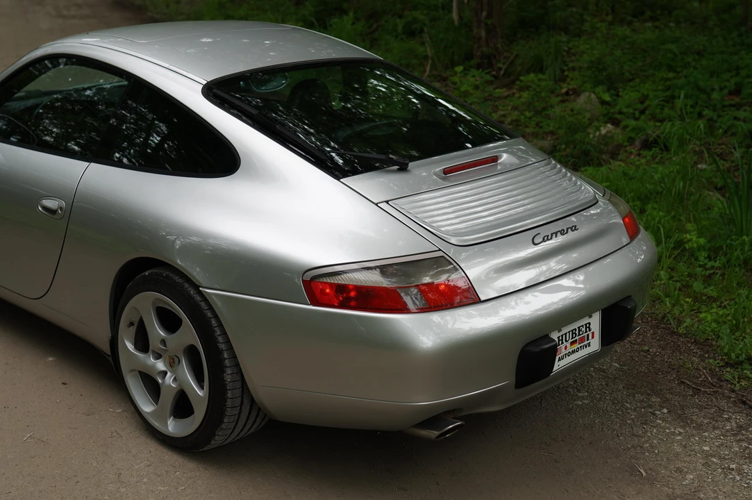 2001 Porsche 996 Carrera - Image 24 of 31