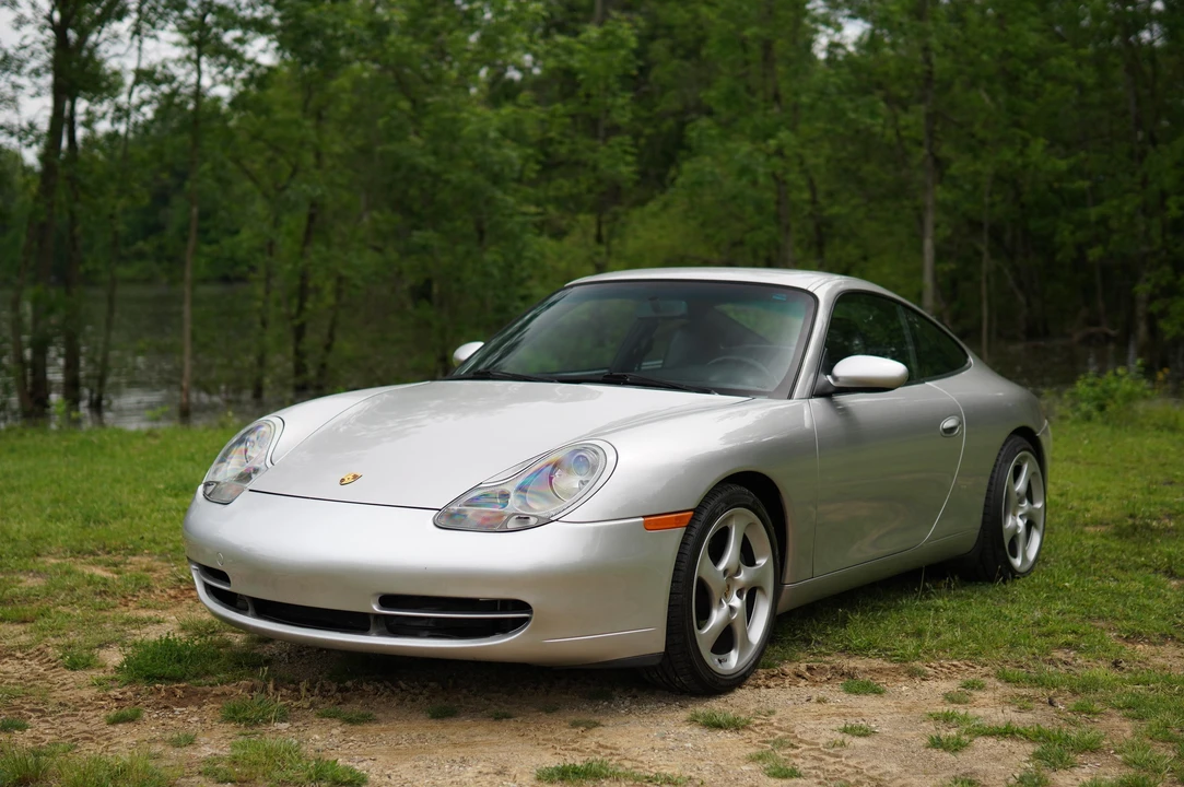 2001 Porsche 996 Carrera - Image 6 of 31