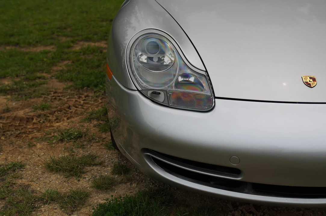 2001 Porsche 996 Carrera - Image 14 of 31