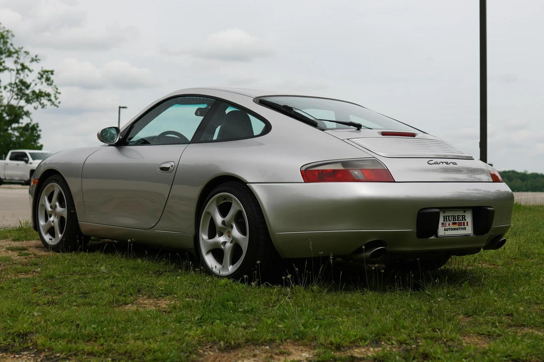 2001 Porsche 996 Carrera - Image 4 of 31