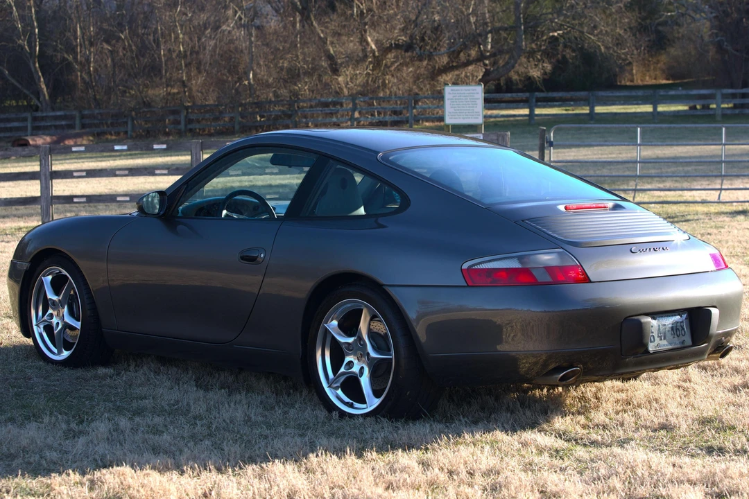 2001 Porsche 996 Carrera - Image 3 of 31