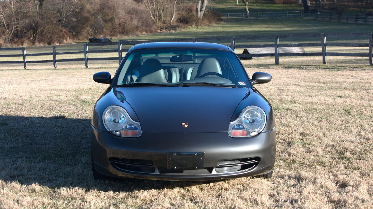 2001 Porsche 996 Carrera - Image 6 of 31