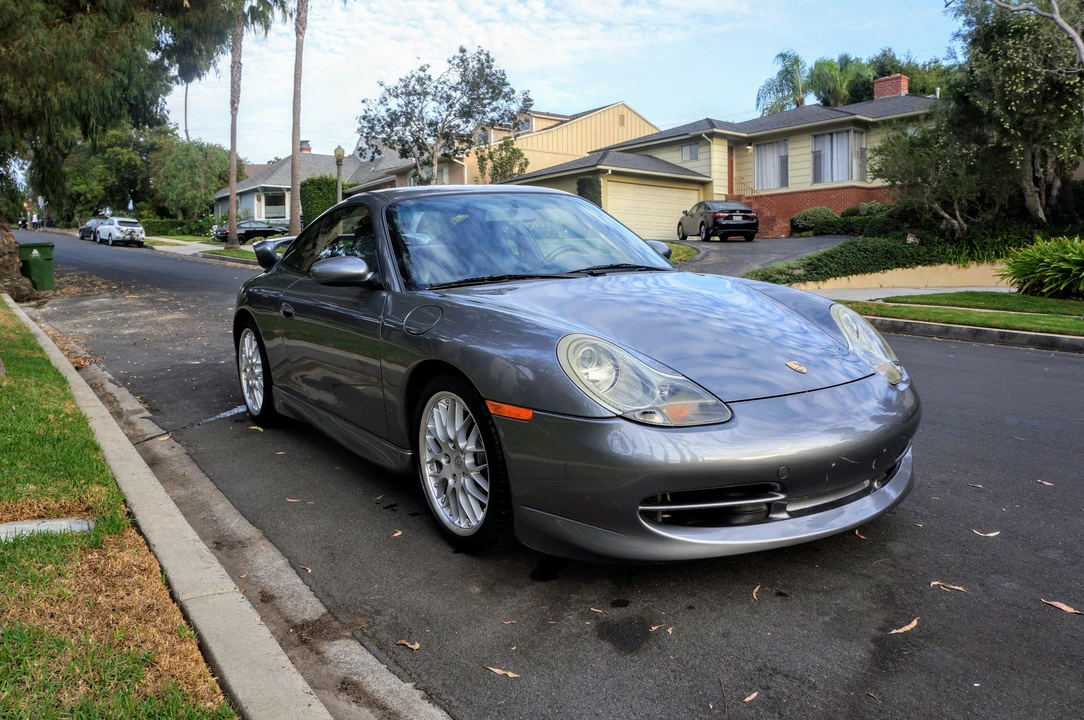 2001 Porsche 996 Carrera - Image 22 of 31
