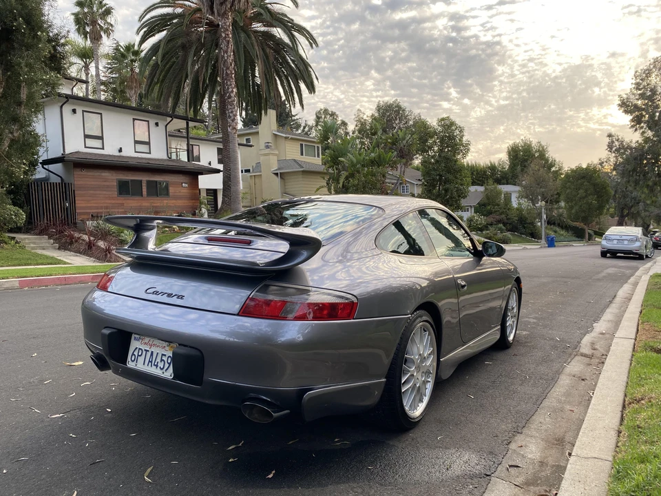 2001 Porsche 996 Carrera - Image 19 of 31