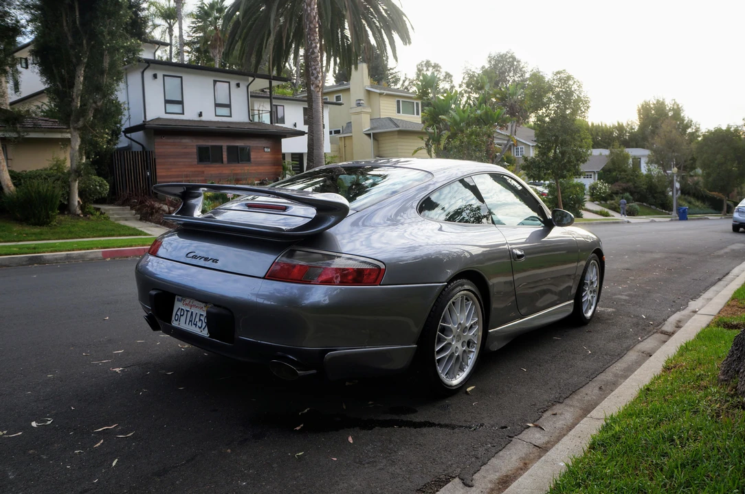 2001 Porsche 996 Carrera - Image 4 of 31