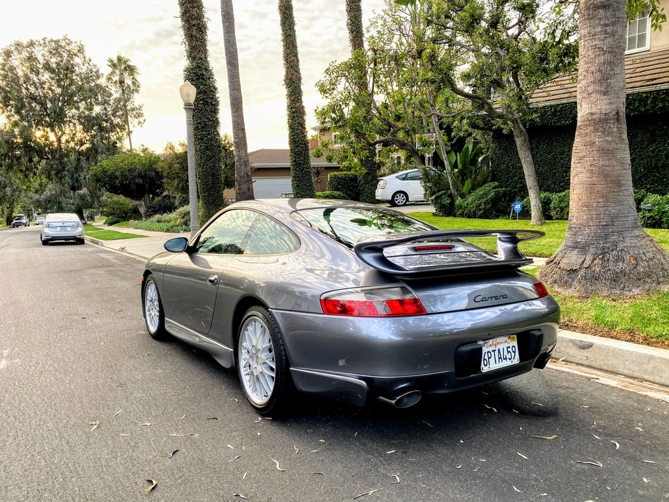 2001 Porsche 996 Carrera - Image 14 of 31
