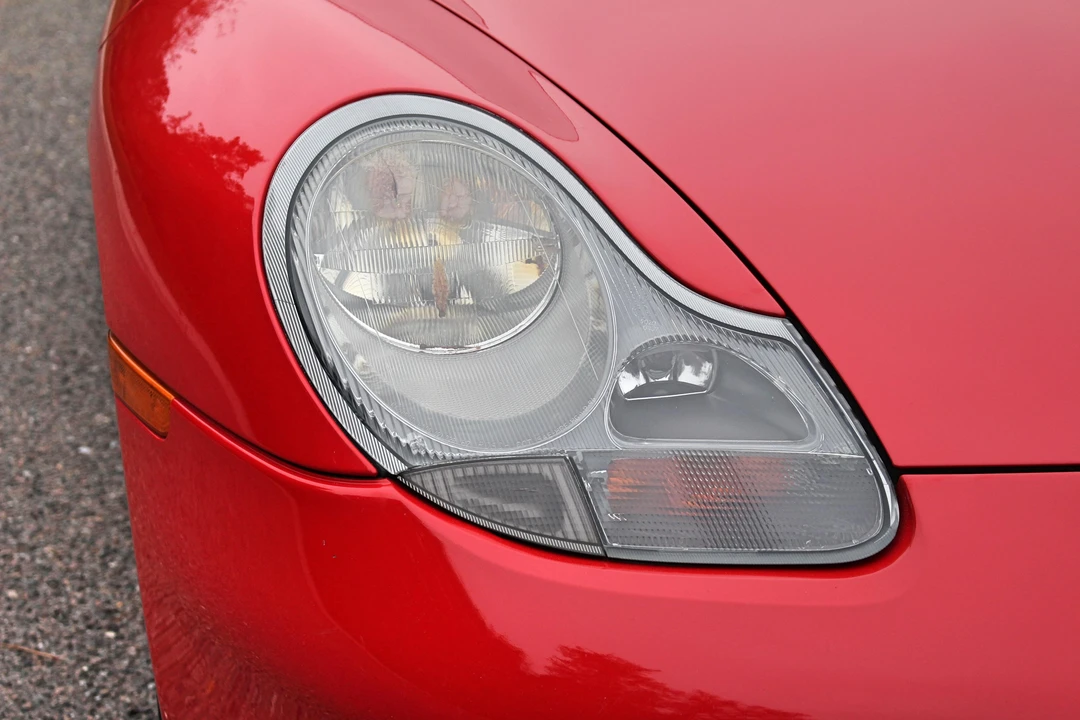2001 Porsche 996 Carrera - Image 13 of 31