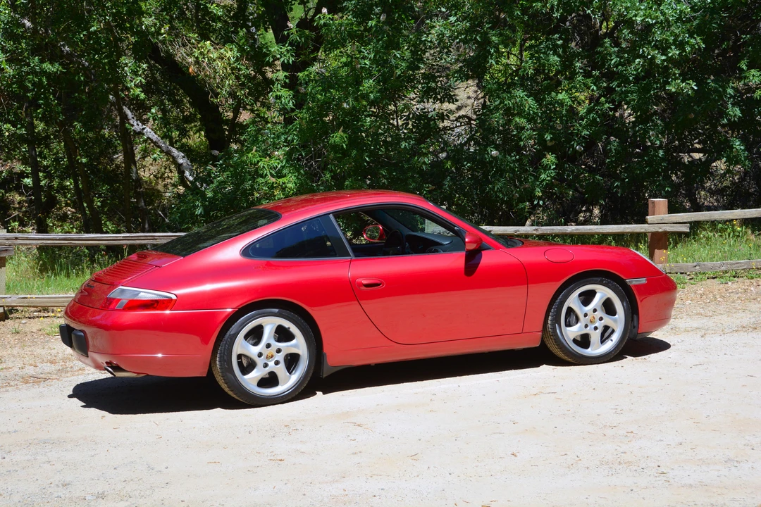 2001 Porsche 996 Carrera - Image 17 of 31