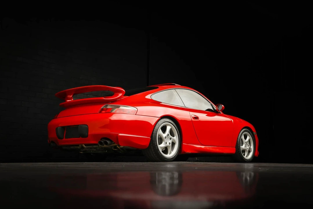 2001 Porsche 996 Carrera - Image 20 of 31