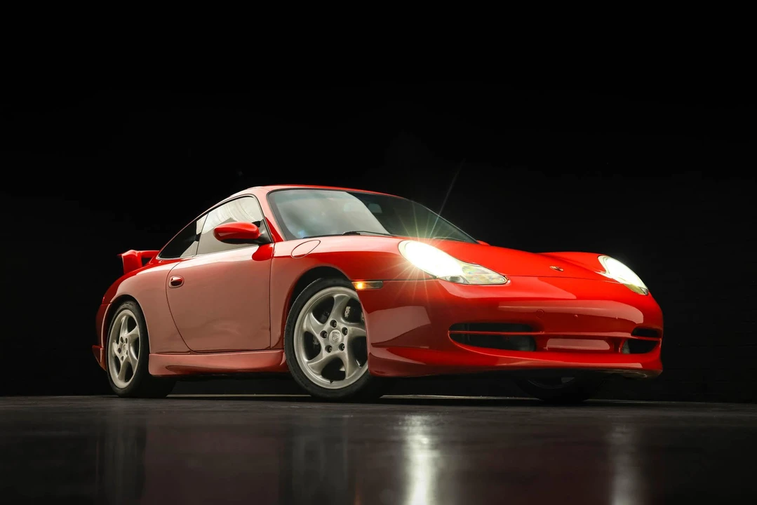 2001 Porsche 996 Carrera - Image 27 of 31