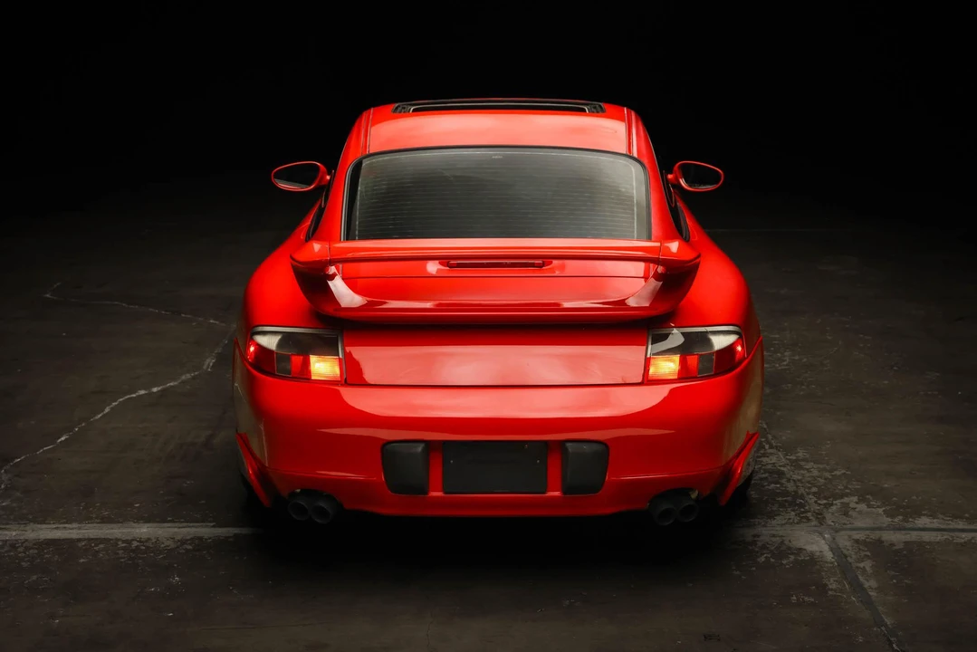 2001 Porsche 996 Carrera - Image 18 of 31